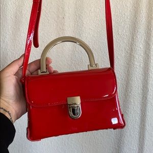 Red clutch